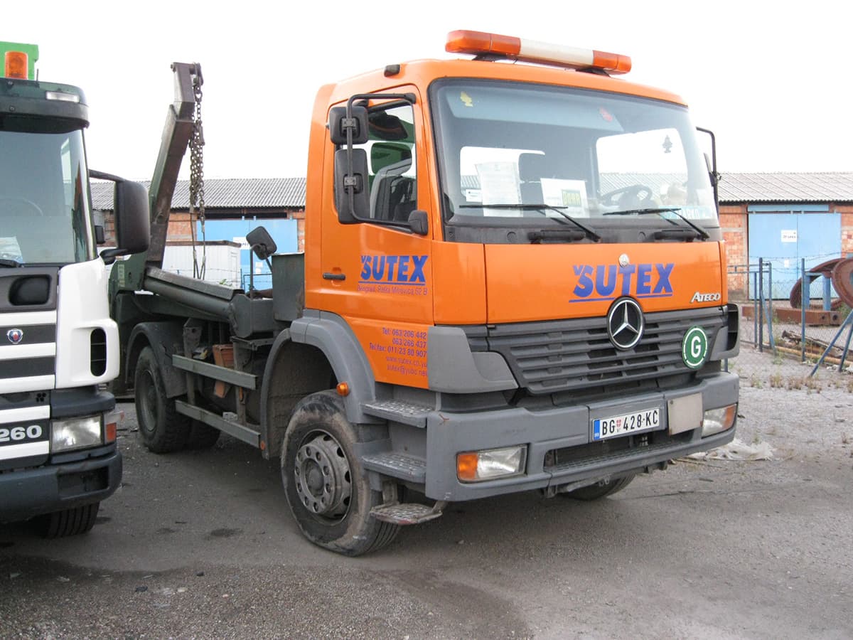 Kamion Mercedes-Benz u voznom parku Šutex